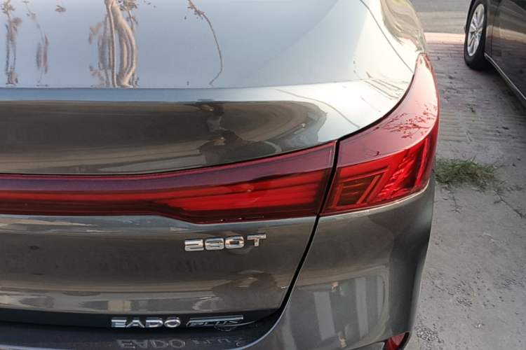 Used CHANGAN Eado 2022 PLUS Blue Whale NE 1.4T GDI DCT Prestige Edition Right Rear Taillight
