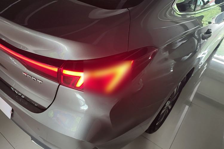 Used CHANGAN Eado 2022 PLUS Blue Whale NE 1.4T GDI DCT Prestige Edition Right Rear Taillight
