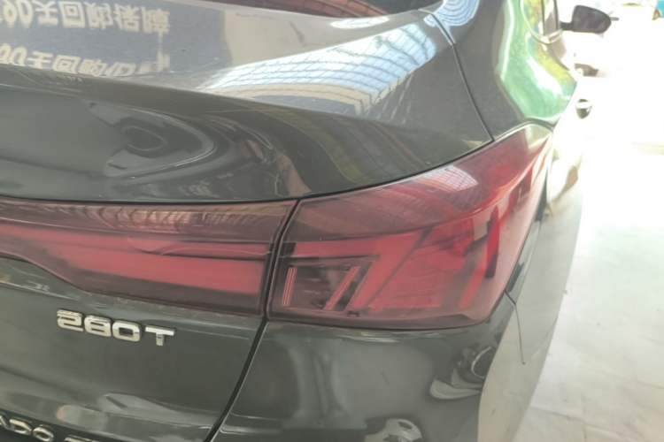 Used CHANGAN Eado 2022 PLUS Blue Whale NE 1.4T GDI DCT Prestige Edition Right Rear Taillight