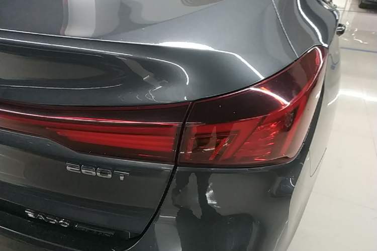 Used CHANGAN Eado 2022 PLUS Blue Whale NE 1.4T GDI DCT Prestige Edition Right Rear Taillight