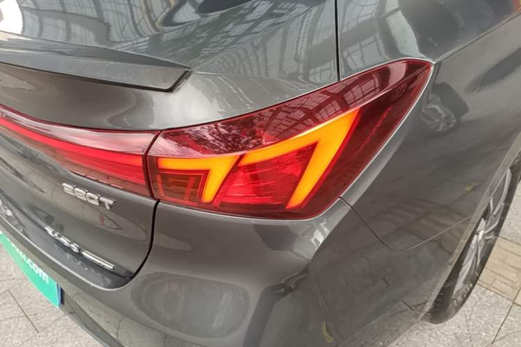 Used CHANGAN Eado 2022 PLUS Blue Whale NE 1.4T GDI DCT Prestige Edition Right Rear Taillight
