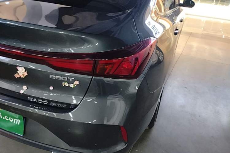 Used CHANGAN Eado 2022 PLUS Blue Whale NE 1.4T GDI DCT Prestige Edition Right Rear Taillight