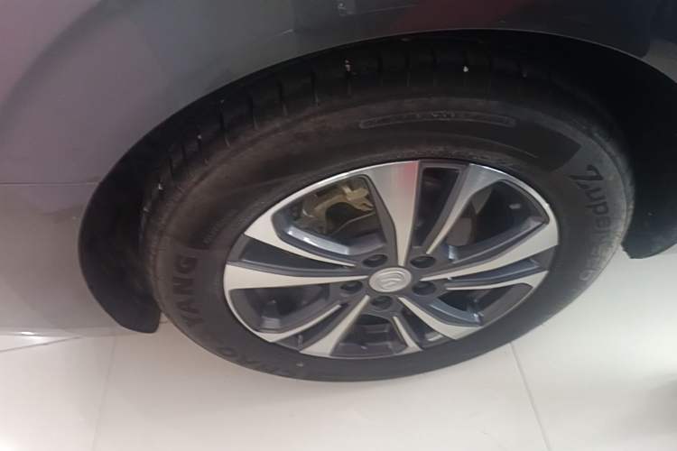 Used CHANGAN Eado 2022 PLUS Blue Whale NE 1.4T GDI DCT Prestige Edition Right Rear Wheel Hub