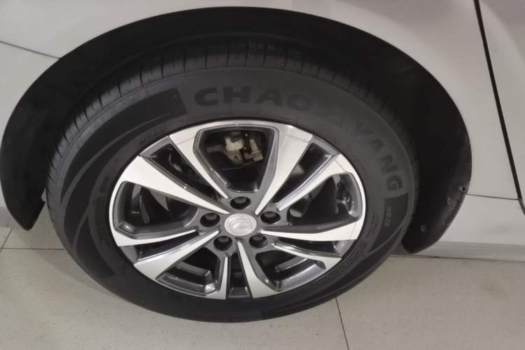 Used CHANGAN Eado 2022 PLUS Blue Whale NE 1.4T GDI DCT Prestige Edition Right Rear Wheel Hub