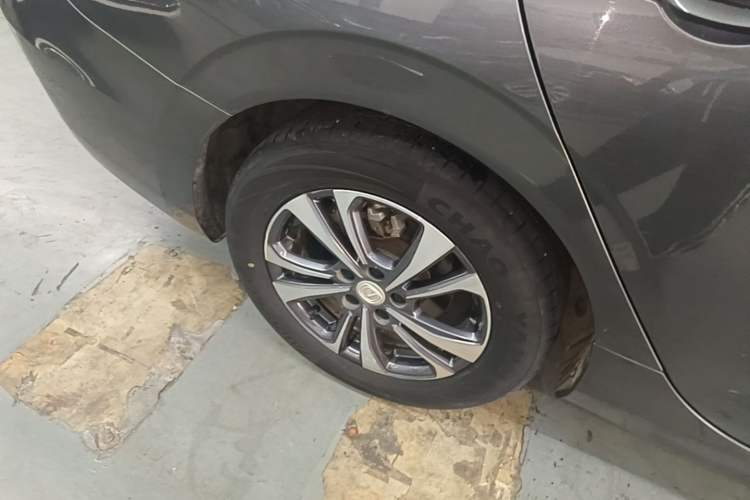 Used CHANGAN Eado 2022 PLUS Blue Whale NE 1.4T GDI DCT Prestige Edition Right Rear Wheel Hub