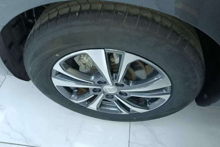 Used CHANGAN Eado 2022 PLUS Blue Whale NE 1.4T GDI DCT Prestige Edition Right Rear Wheel Hub