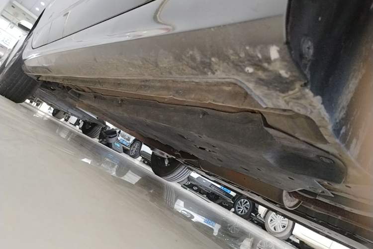 Used CHANGAN Eado 2022 PLUS Blue Whale NE 1.4T GDI DCT Prestige Edition Right Side Sill