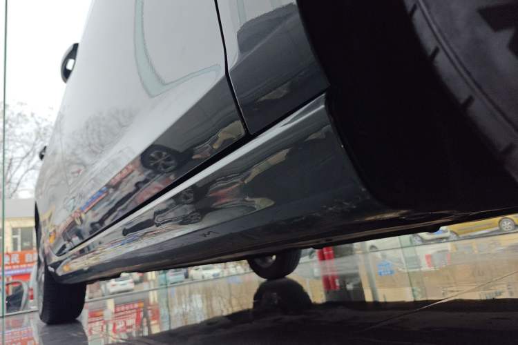 Used CHANGAN Eado 2022 PLUS Blue Whale NE 1.4T GDI DCT Prestige Edition Right Side Sill