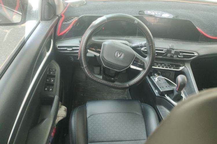 Used CHANGAN Eado 2022 PLUS 1.6L GDI Manual Elite Model Steering Wheel
