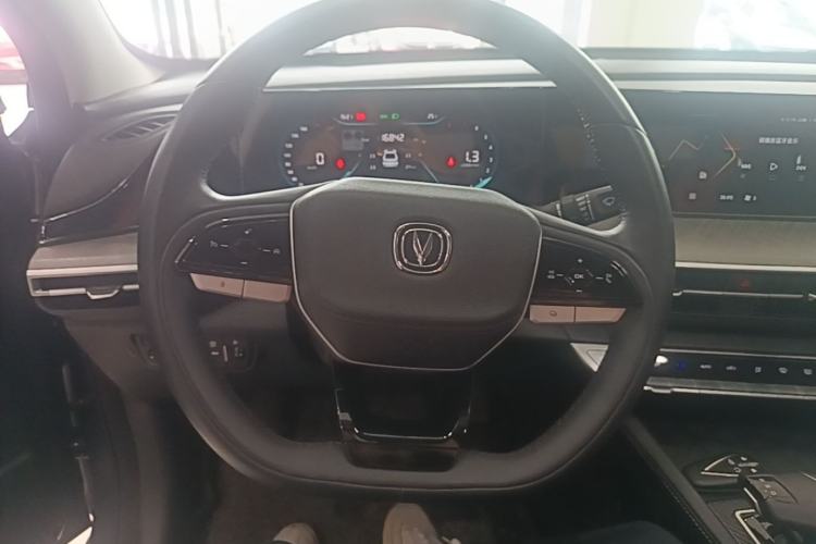 Used CHANGAN Eado 2022 PLUS Blue Whale NE 1.4T GDI DCT Prestige Edition Steering Wheel