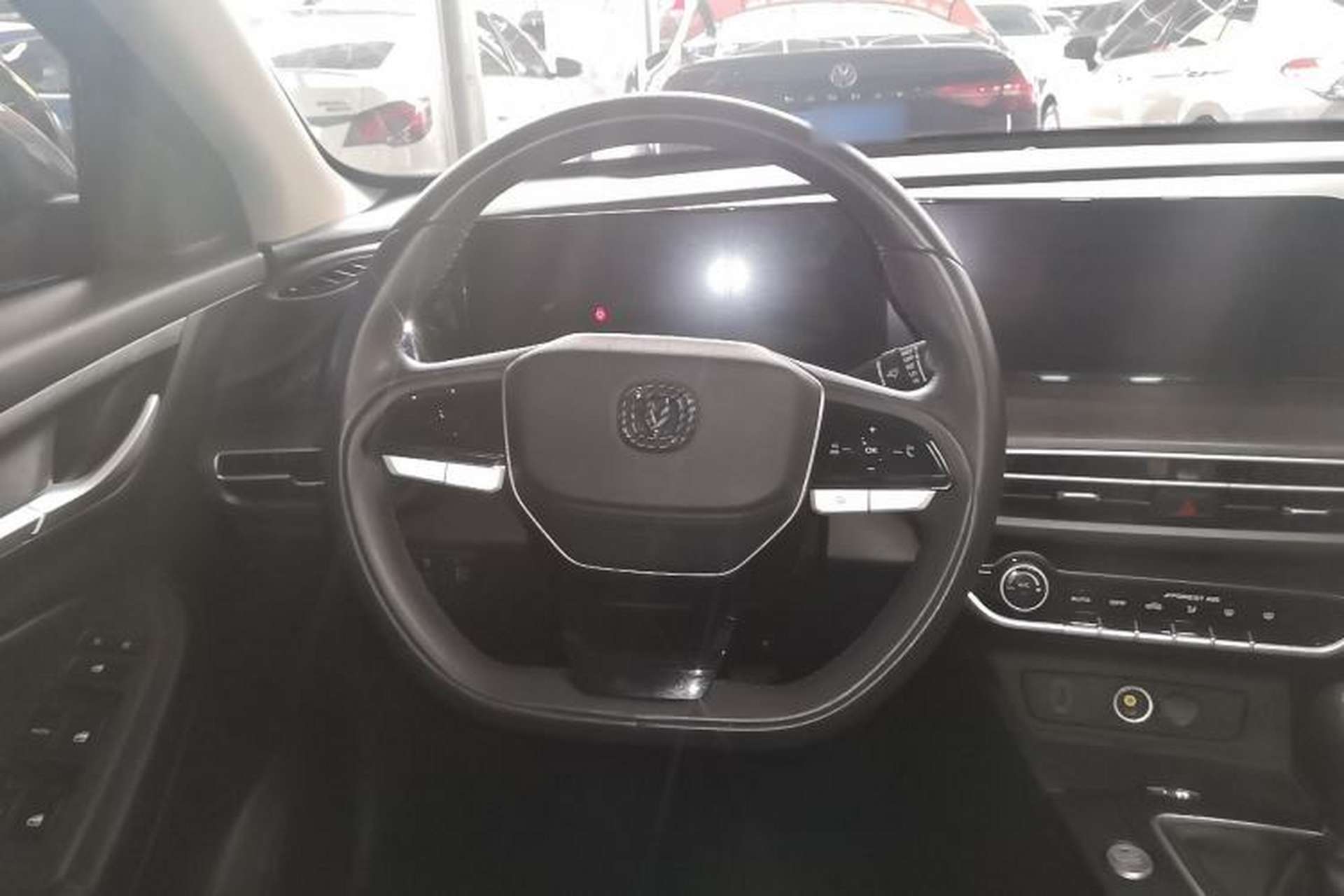 Used CHANGAN Eado 2022 PLUS 1.6L GDI Manual Luxury Model Steering Wheel