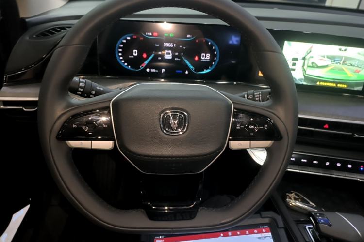 Used CHANGAN Eado 2022 PLUS Blue Whale NE 1.4T GDI DCT Prestige Edition Steering Wheel