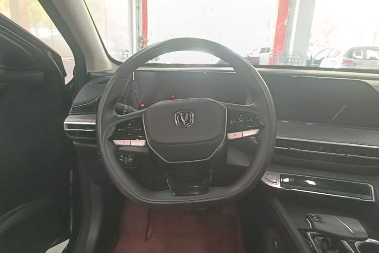 Used CHANGAN Eado 2022 PLUS Blue Whale NE 1.4T GDI DCT Prestige Edition Steering Wheel