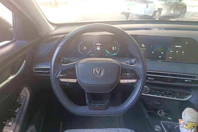 Used CHANGAN Eado 2022 PLUS 1.6L GDI Manual Luxury Model Steering Wheel