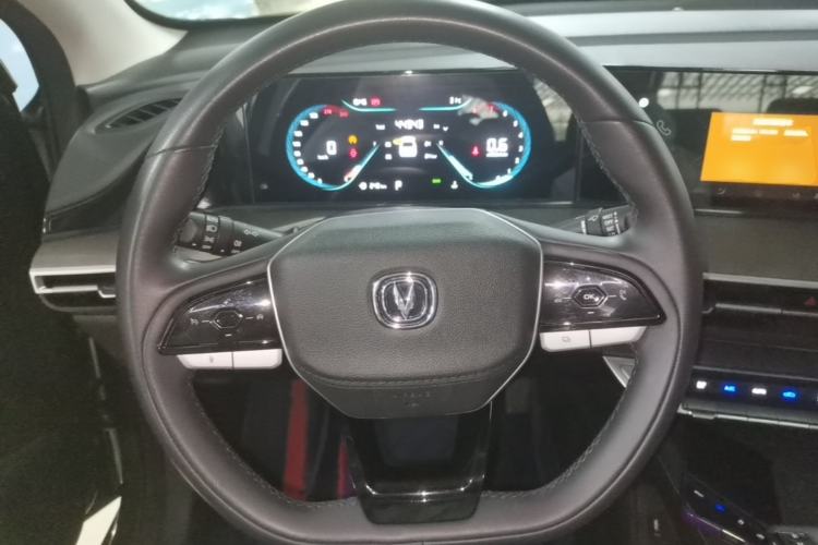 Used CHANGAN Eado 2022 PLUS Blue Whale NE 1.4T GDI DCT Prestige Edition Steering Wheel