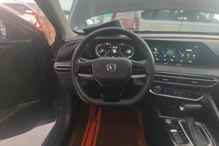 Used CHANGAN Eado 2022 PLUS 1.6L GDI CVT Luxury Model Steering Wheel