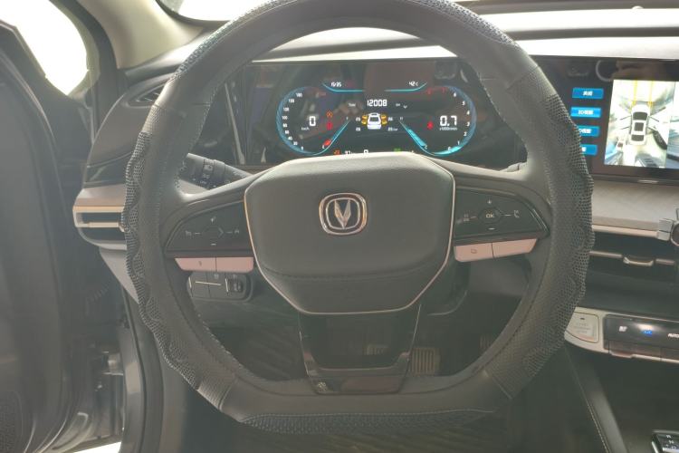 Used CHANGAN Eado 2022 PLUS Blue Whale NE 1.4T GDI DCT Prestige Edition Steering Wheel