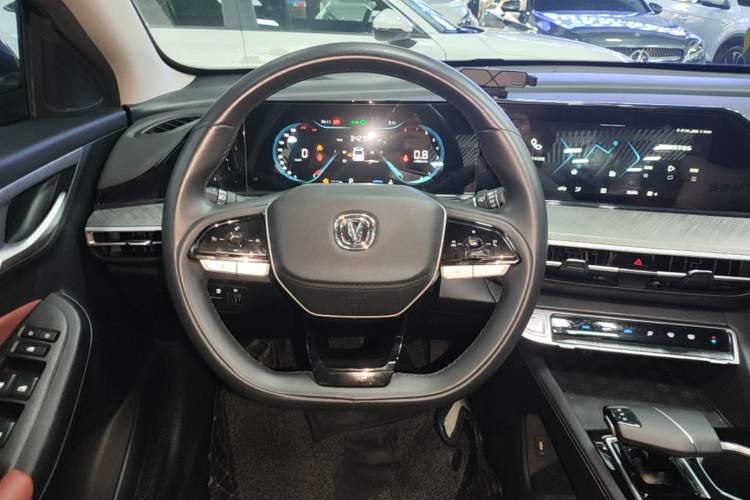 Used CHANGAN Eado 2022 PLUS Blue Whale NE 1.4T GDI DCT Prestige Edition Steering Wheel