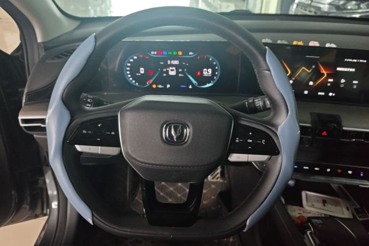Used CHANGAN Eado 2022 PLUS Blue Whale NE 1.4T GDI DCT Prestige Edition Steering Wheel