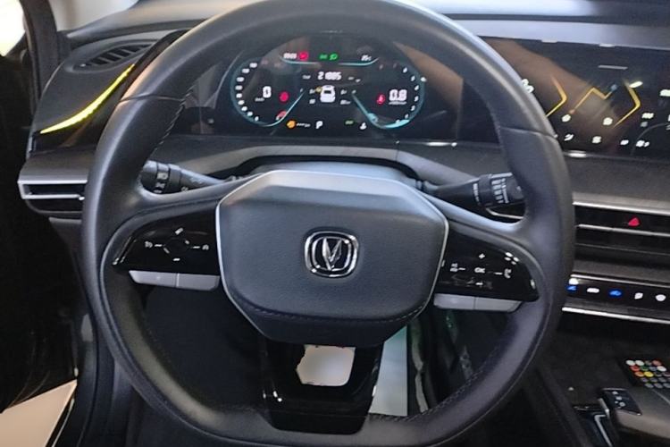 Used CHANGAN Eado 2022 PLUS Blue Whale NE 1.4T GDI DCT Prestige Edition Steering Wheel