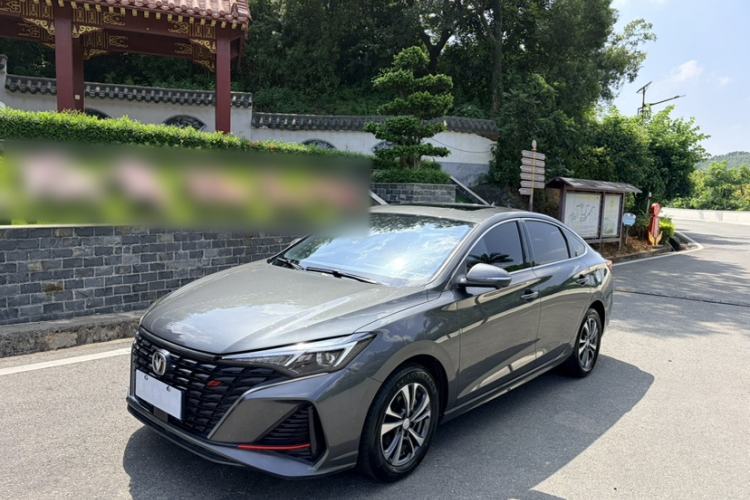 Ojetý CHANGAN Eado 2022 PLUS Blue Whale NE 1.4T GDI DCT Prestige Edition Guazi used car, China used car export, Used car for sale, Used  cars, Cheapest cars for sale