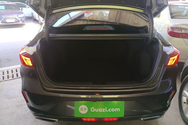 Used CHANGAN Eado 2022 PLUS Blue Whale NE 1.4T GDI DCT Flagship Edition Trunk