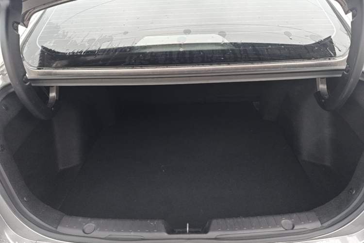 Used CHANGAN Eado 2022 PLUS Blue Whale NE 1.4T GDI DCT Prestige Edition Trunk