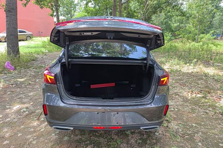 Used CHANGAN Eado 2022 PLUS Blue Whale NE 1.4T GDI DCT Prestige Edition Trunk