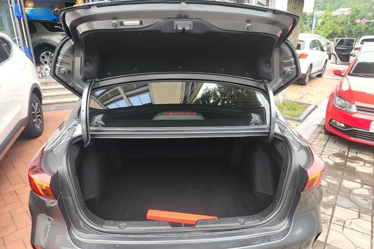 Used CHANGAN Eado 2022 PLUS 1.6L GDI Manual Elite Model Trunk