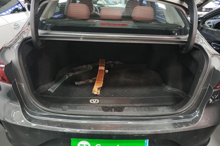Used CHANGAN Eado 2022 PLUS Blue Whale NE 1.4T GDI DCT Prestige Edition Trunk