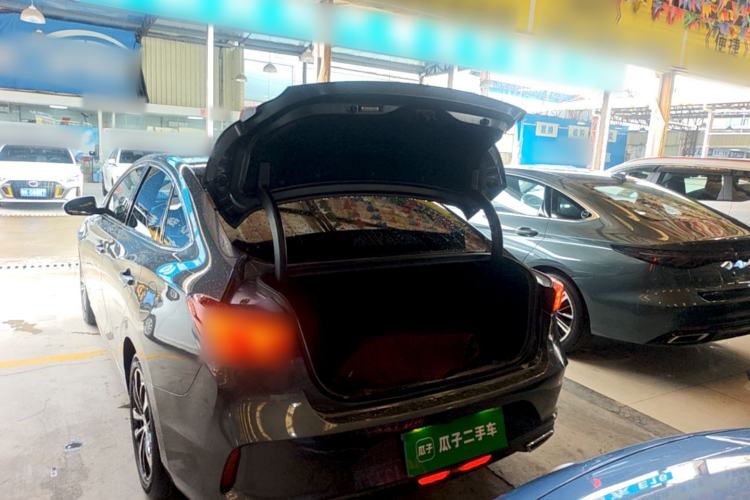 Used CHANGAN Eado 2022 PLUS Blue Whale NE 1.4T GDI DCT Flagship Edition Trunk