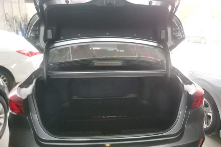 Used CHANGAN Eado 2022 PLUS Blue Whale NE 1.4T GDI DCT Flagship Edition Trunk