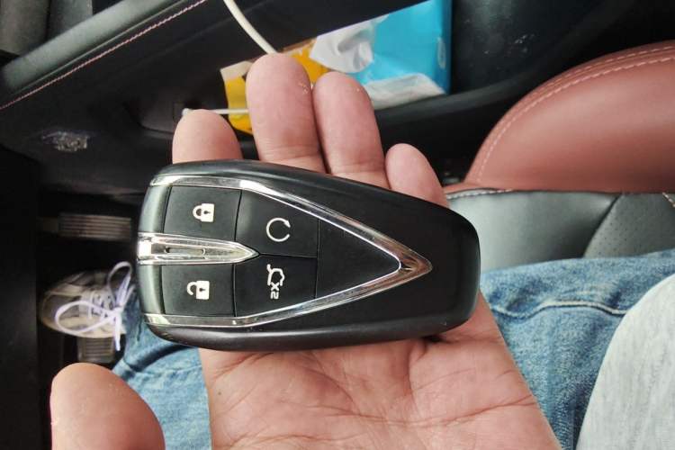 Used CHANGAN Eado 2022 PLUS Blue Whale NE 1.4T GDI DCT Prestige Edition Vehicle Key