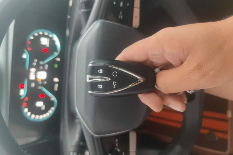Used CHANGAN Eado 2022 PLUS 1.6L GDI CVT Luxury Model Vehicle Key
