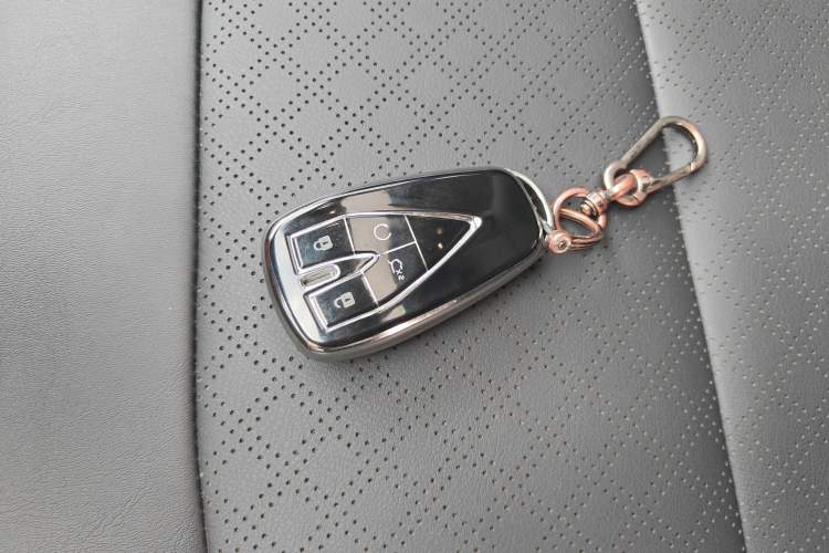 Used CHANGAN Eado 2022 PLUS 1.6L GDI CVT Luxury Model Vehicle Key