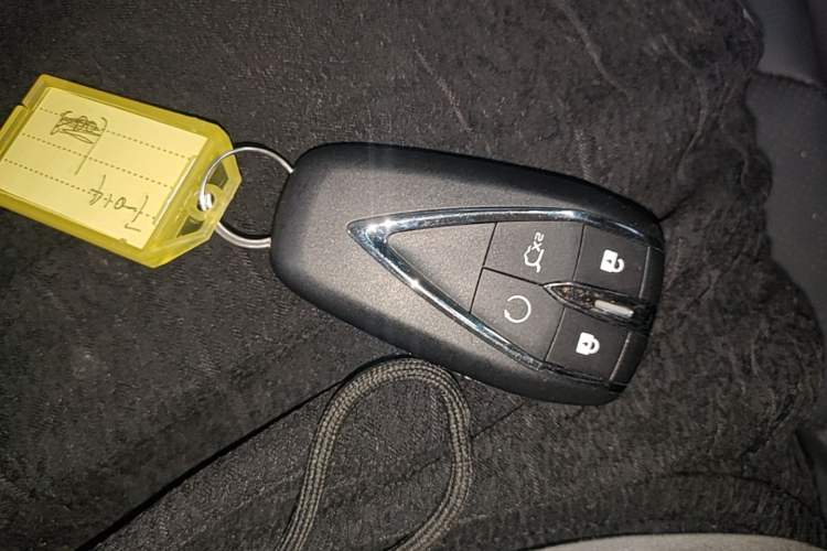 Used CHANGAN Eado 2022 PLUS 1.6L GDI Manual Elite Model Vehicle Key