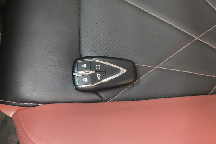 Used CHANGAN Eado 2022 PLUS Blue Whale NE 1.4T GDI DCT Prestige Edition Vehicle Key