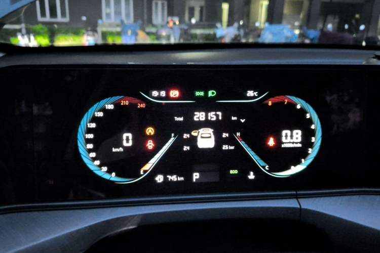 Used CHANGAN Eado 2022 PLUS Blue Whale NE 1.4T GDI DCT Prestige Edition Odometer Close Up