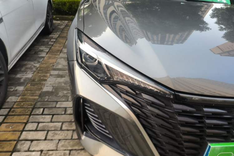 Used CHANGAN Eado 2022 PLUS Blue Whale NE 1.4T GDI DCT Prestige Edition Right Front Headlight