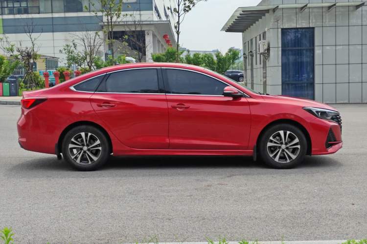 Used CHANGAN Eado 2022 PLUS Blue Whale NE 1.4T GDI DCT Prestige Edition Exterior 8