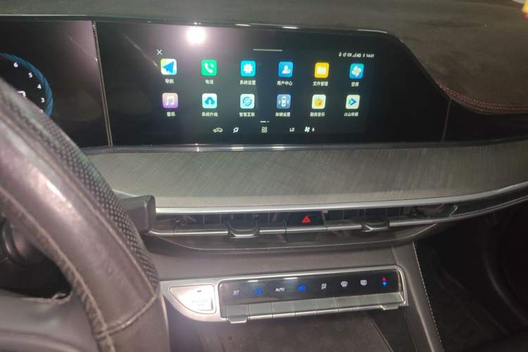 Used CHANGAN Eado 2022 PLUS Blue Whale NE 1.4T GDI DCT Prestige Edition Audio And AC Panel