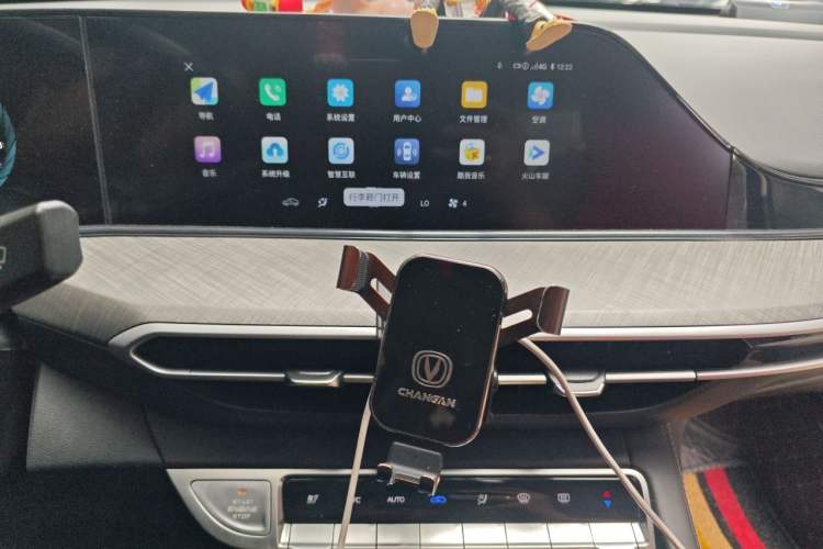 Used CHANGAN Eado 2022 PLUS Blue Whale NE 1.4T GDI DCT Prestige Edition Audio And AC Panel