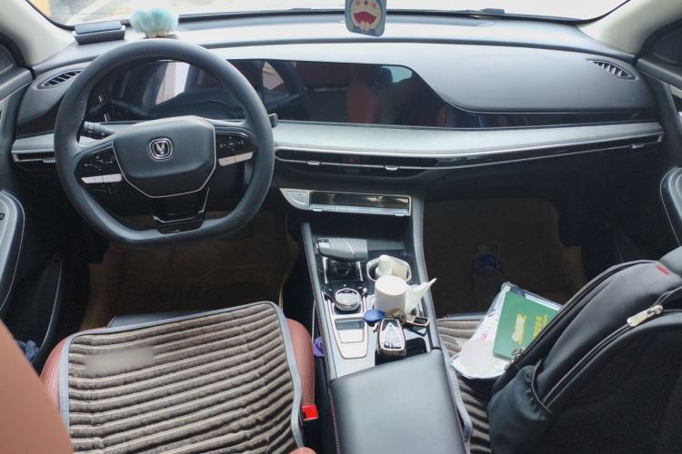 Used CHANGAN Eado 2022 PLUS Blue Whale NE 1.4T GDI DCT Prestige Edition Center Console