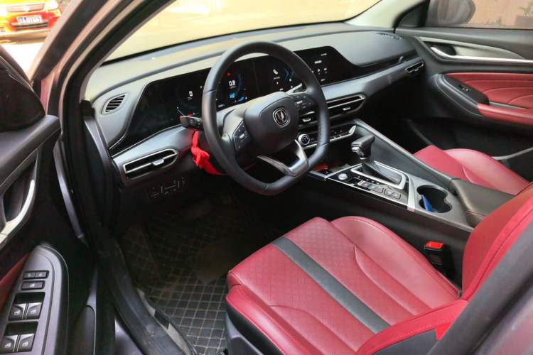 Used CHANGAN Eado 2022 PLUS Blue Whale NE 1.4T GDI DCT Prestige Edition Driver Seat