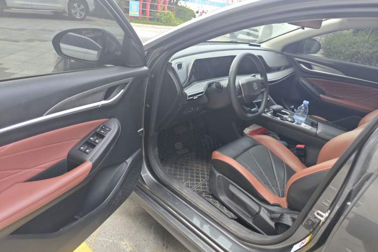 Used CHANGAN Eado 2022 PLUS Blue Whale NE 1.4T GDI DCT Prestige Edition Driver Seat
