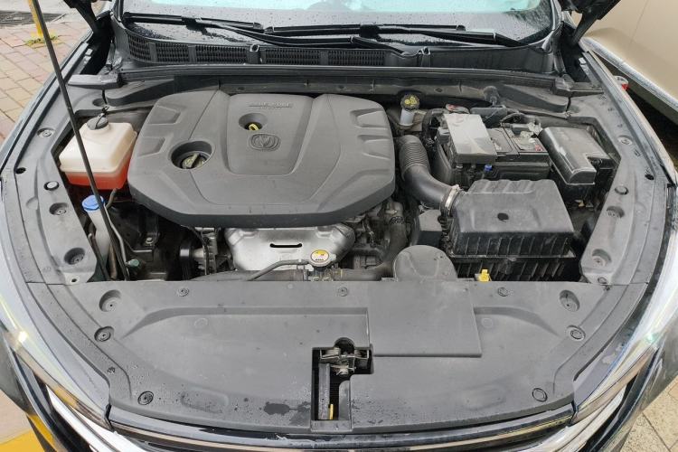 Used CHANGAN Eado 2022 PLUS 1.6L GDI CVT Luxury Model Engine Bay