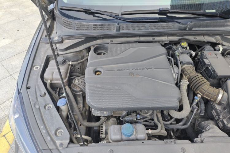 Used CHANGAN Eado 2022 PLUS Blue Whale NE 1.4T GDI DCT Prestige Edition Engine Bay Right