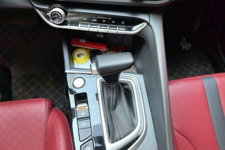 Used CHANGAN Eado 2022 PLUS Blue Whale NE 1.4T GDI DCT Prestige Edition Gear Lever