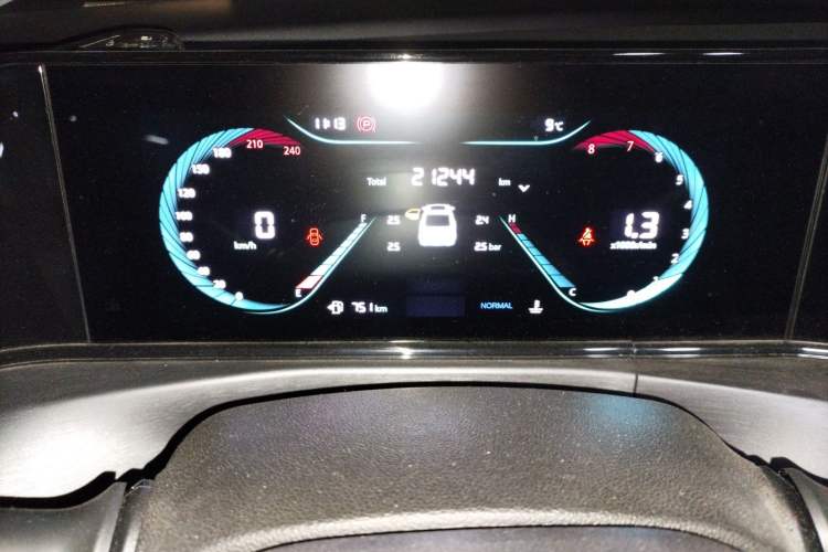 Used CHANGAN Eado 2022 PLUS 1.6L GDI Manual Elite Model Instrument Cluster