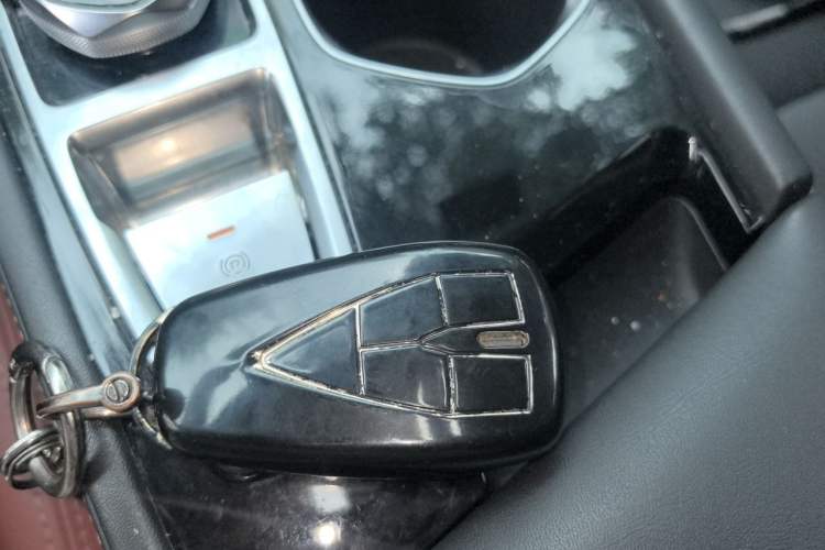 Used CHANGAN Eado 2022 PLUS Blue Whale NE 1.4T GDI DCT Prestige Edition Interior 1